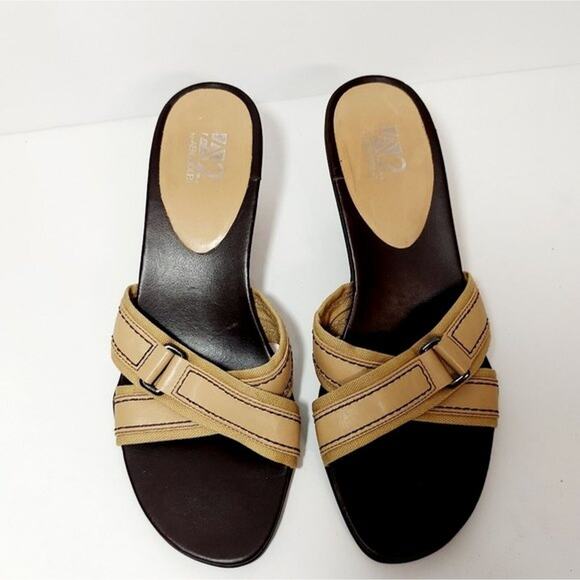 A2 by AEROSOLES Women's Size 9.5 Slip-On Sandals Tan Brown Buckle Slip On Heel - Picture 4 of 8